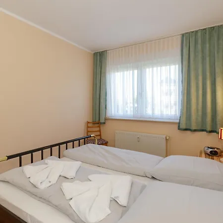 Appartement Lust Auf Urlaub West Strandnah Terrasse Parkplatz Ostseebad Kühlungsborn